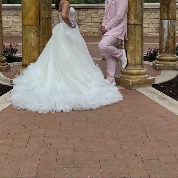 Tarik ediz Prom dress - Picture 2 of 4